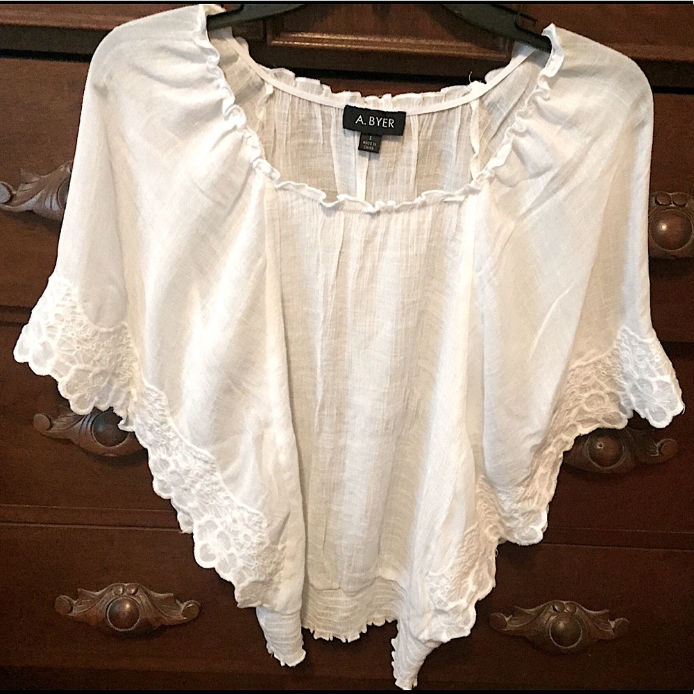 A. Byer White Boho Wing Brocade Top (S)